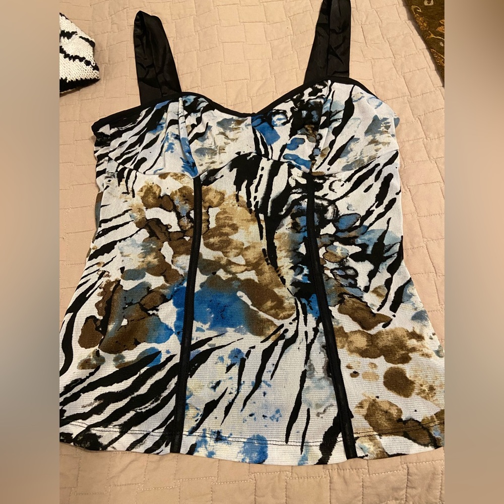 Nine West fancy tank plus a surprise 🥰